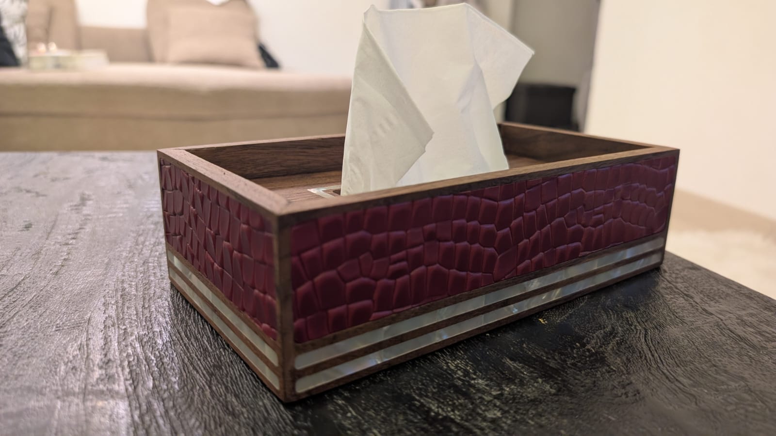 Luxury Tissue Box – Walnut Wood, Leather & Mother-of-Pearl