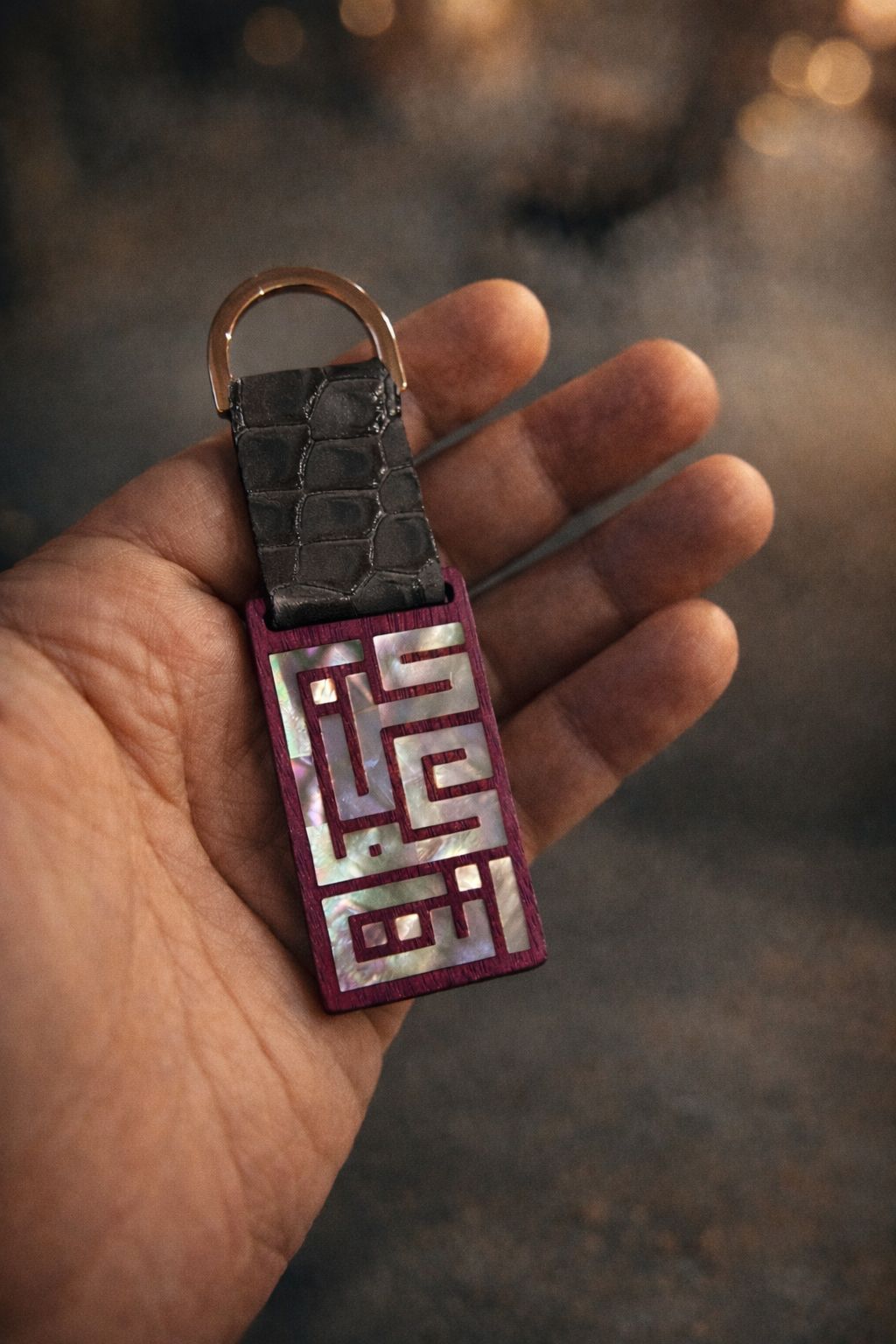 Luxury Keychain – Walnut Wood & Natural Leather with Mother-of-Pearl Inlay (Kufic Design)